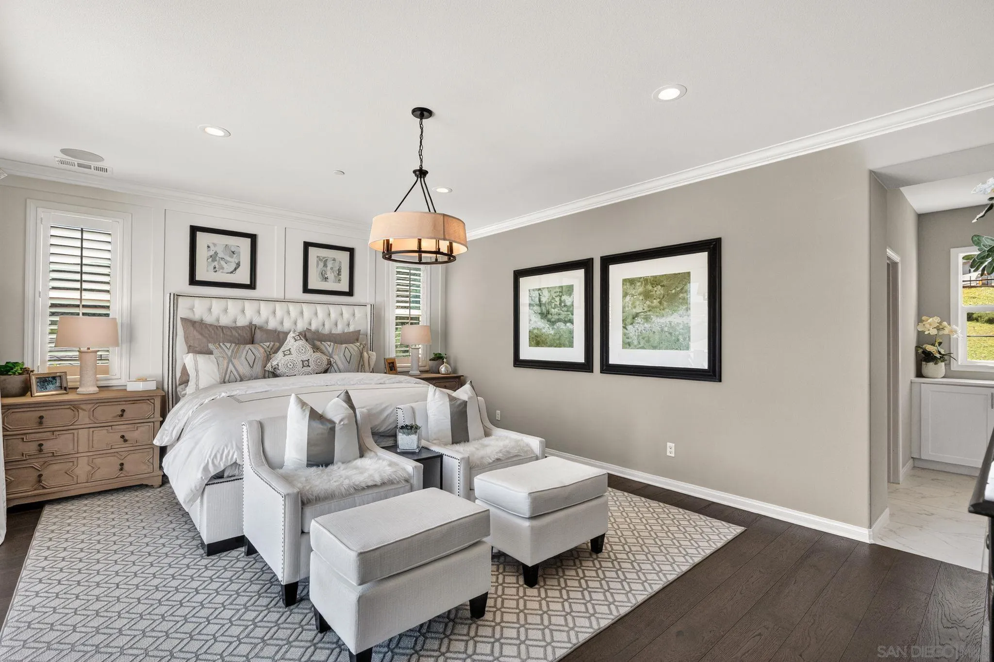 21509 Wilgen Road Escondido, CA 92029 - Photo 21 of 37 a spacious bedroom with a bed and window