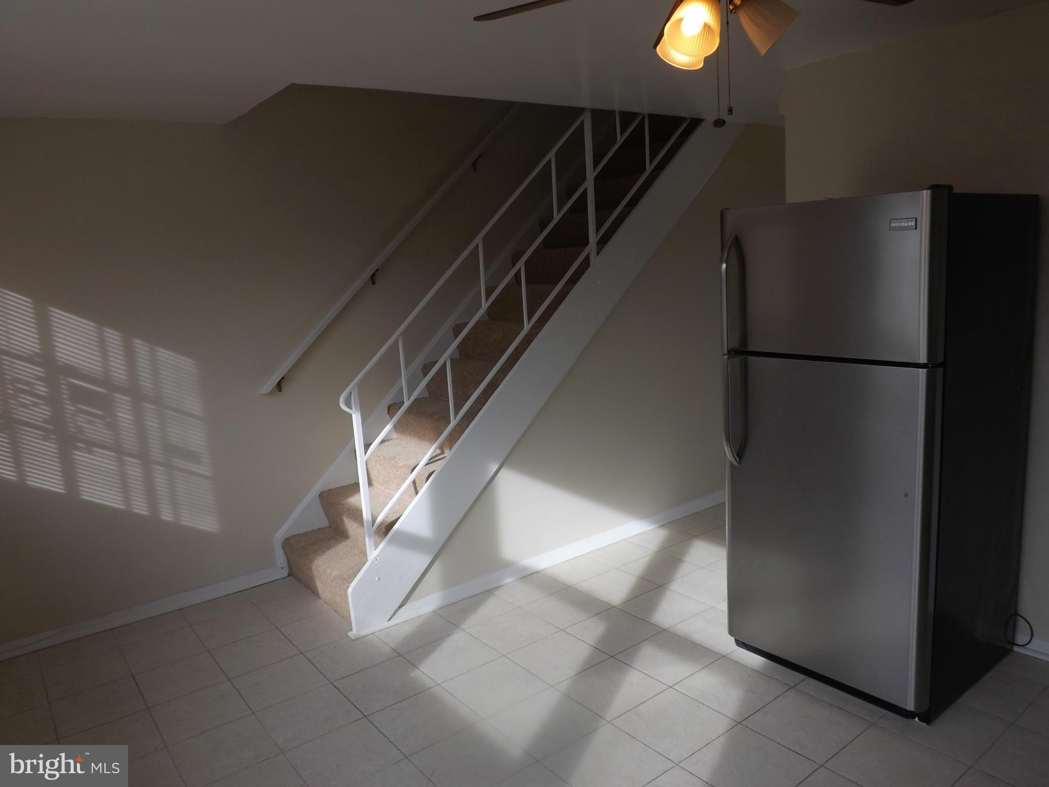 2755 Yarnall Road Baltimore, MD 21227 - Photo 9 of 23 Kitchen