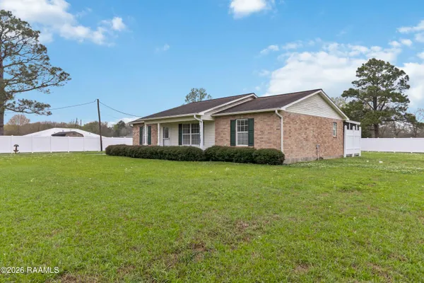 $172,500 | 2231 Highway 742, Port Barre, LA 70577