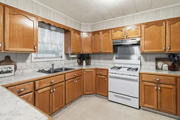 $172,500 | 2231 Highway 742, Port Barre, LA 70577