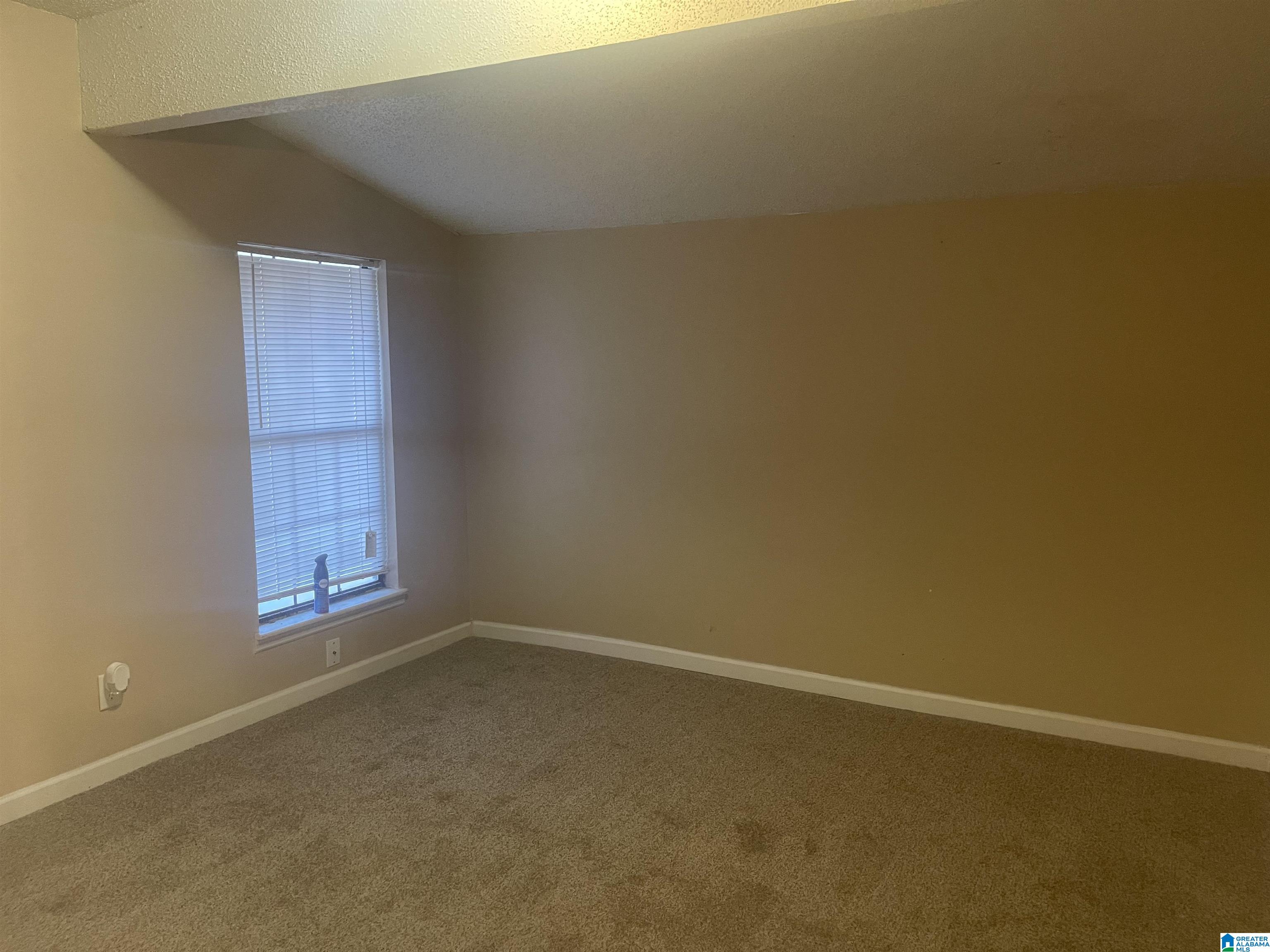112 Debbie Street Talladega, AL 35160 - Photo 8 of 23
