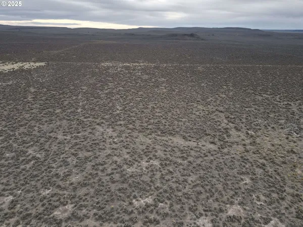 $33,000 | 1800 Christmas Valley Highway, Christmas Valley, OR 97641