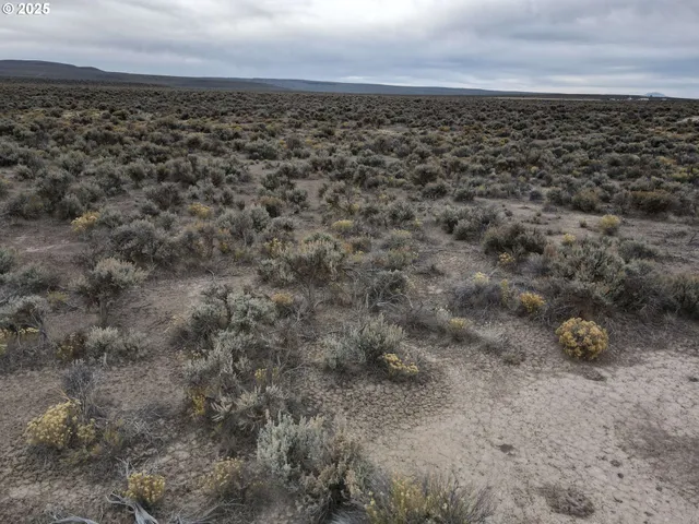 $35,000 | 1800 Christmas Valley Highway, Christmas Valley, OR 97641