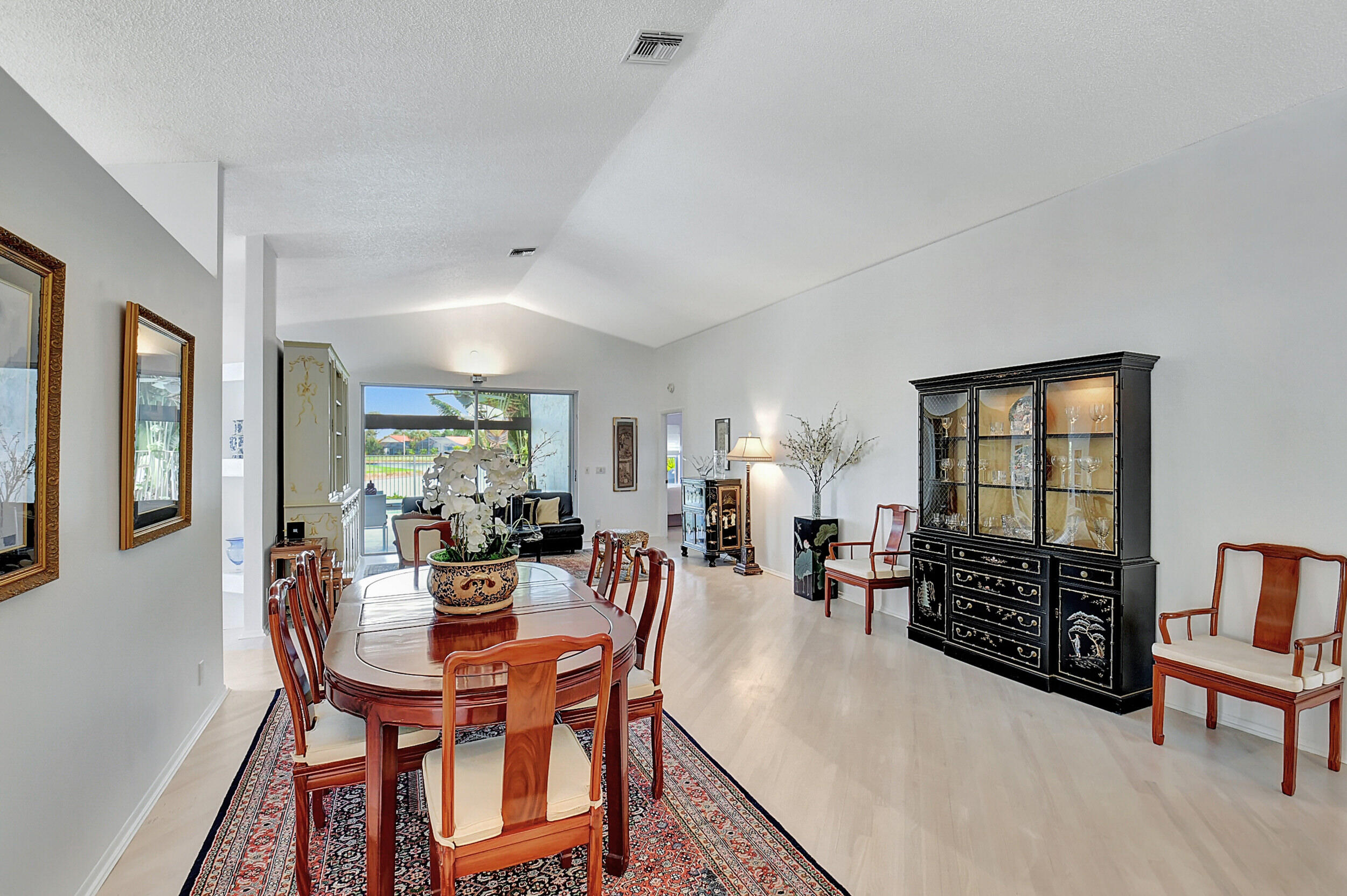19900 Milan Terrace Boca Raton, FL 33434 - Photo 11 of 58 Dining area