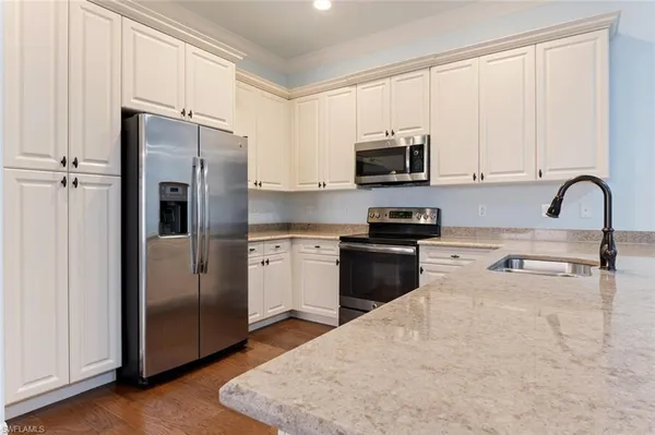 $3,750 | 13419 Silktail Drive, Naples, FL 34109