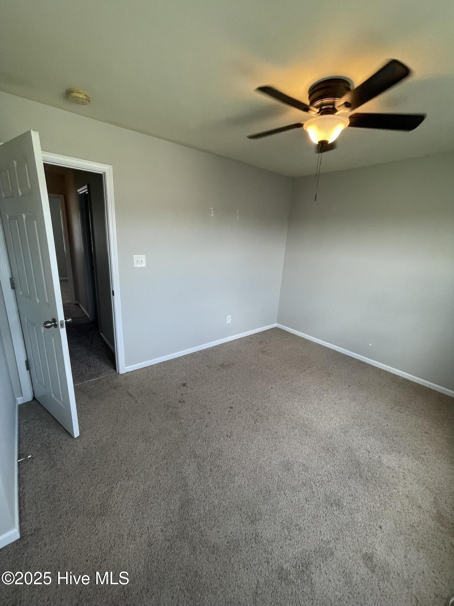 407 Caldwell Loop Jacksonville, NC 28546 - Photo 2 of 15 IMG_3873