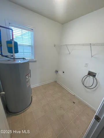 $1,600 | 407 Caldwell Loop, Jacksonville, NC 28546