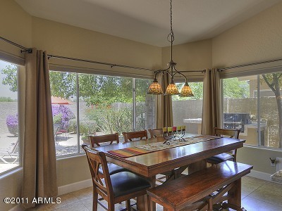 4742 East Hearn Road Phoenix, AZ 85032 - Photo 8 of 24 Breakfast
