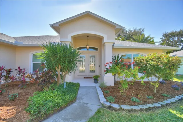 $435,000 | 432 Bywood Avenue, Sebastian, FL 32958