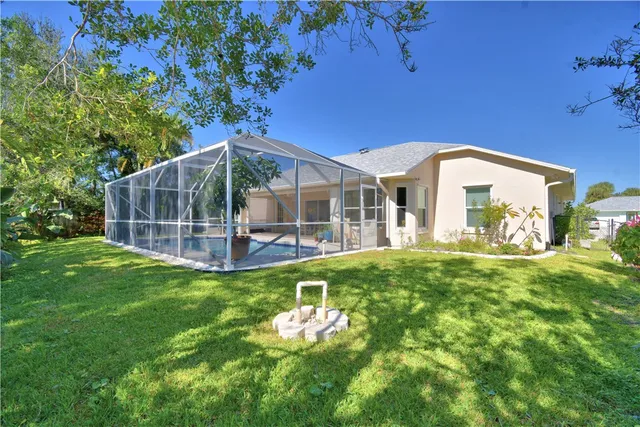 $435,000 | 432 Bywood Avenue, Sebastian, FL 32958