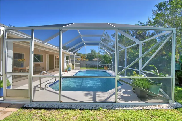 $435,000 | 432 Bywood Avenue, Sebastian, FL 32958