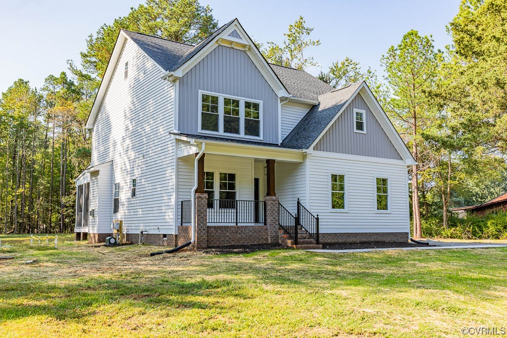 8473 Lincoln Road Mechanicsville, VA 23116 - Photo 46 of 46 a view of a house with a swimming pool
