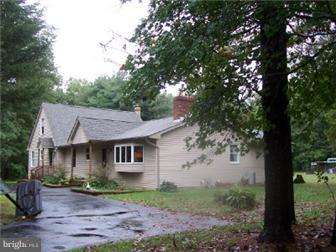 37 Crow Pond Road Elmer, NJ 08318 - Photo 1 of 12 Exterior Front