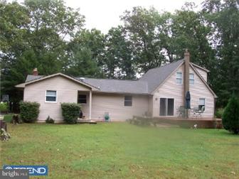 37 Crow Pond Road Elmer, NJ 08318 - Photo 2 of 12 Exterior Back
