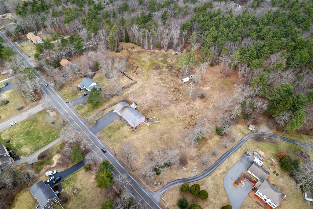 361 A County Road Hanson, MA 02341 - Photo 5 of 6