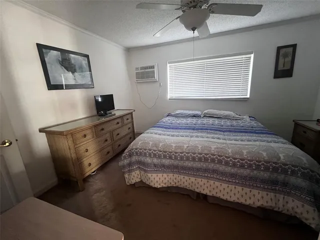 $1,900 | 2850 Northeast 30th Street, Unit 2, Fort Lauderdale, FL 33306