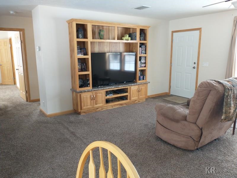 2254 Clarwin Road Gladwin, MI 48624 - Photo 16 of 47