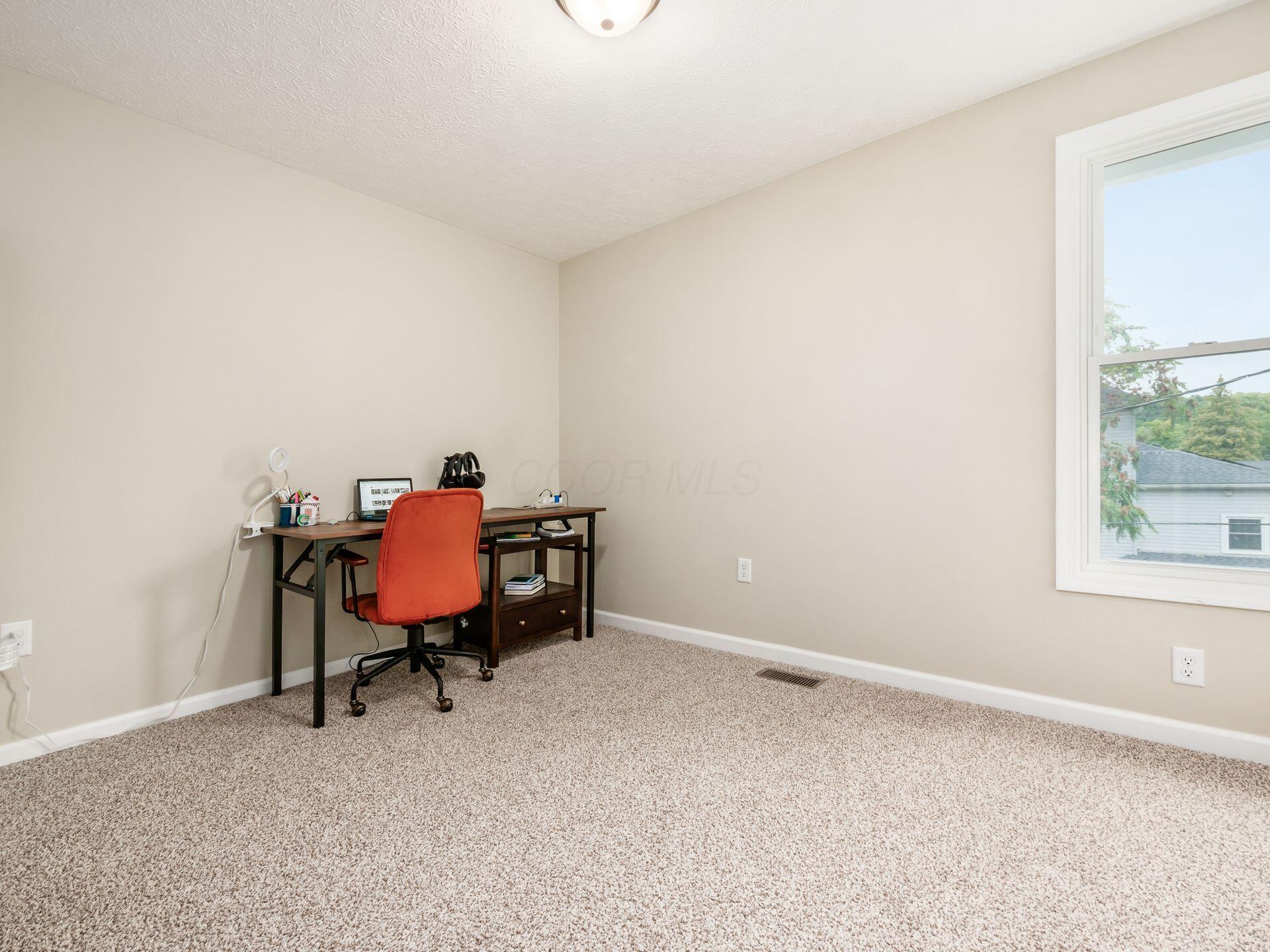 334 North Maple Street Lancaster, OH 43130 - Photo 18 of 25 Bedroom