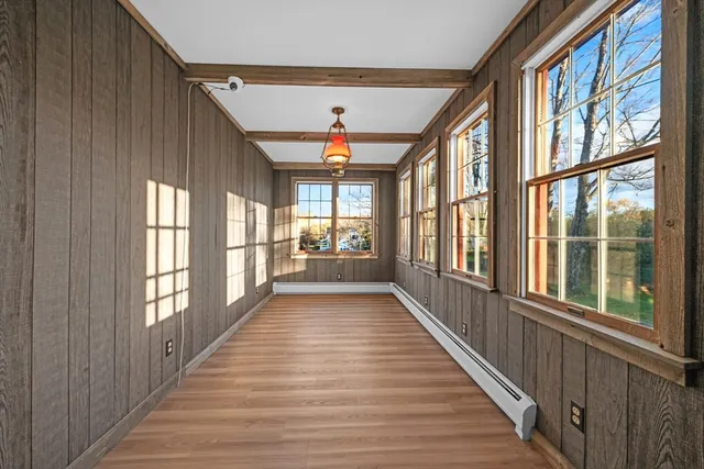 $475,000 | 4 Pickett Lane, Greenfield, MA 01301