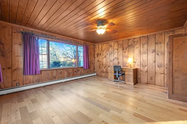 $475,000 | 4 Pickett Lane, Greenfield, MA 01301