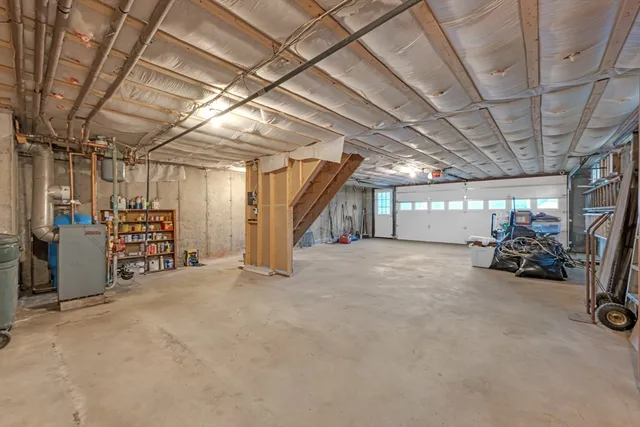 $475,000 | 4 Pickett Lane, Greenfield, MA 01301