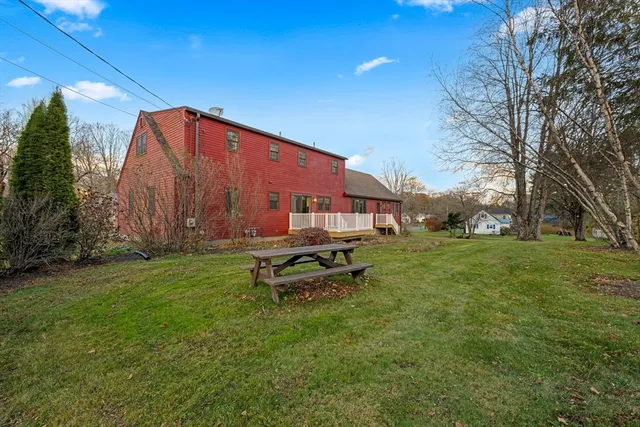 $475,000 | 4 Pickett Lane, Greenfield, MA 01301