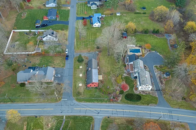 $475,000 | 4 Pickett Lane, Greenfield, MA 01301