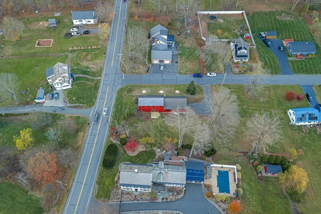 $475,000 | 4 Pickett Lane, Greenfield, MA 01301