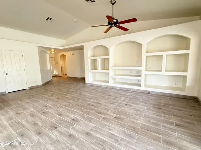 $2,400 | 2538 West Maldonado Road, Phoenix, AZ 85041