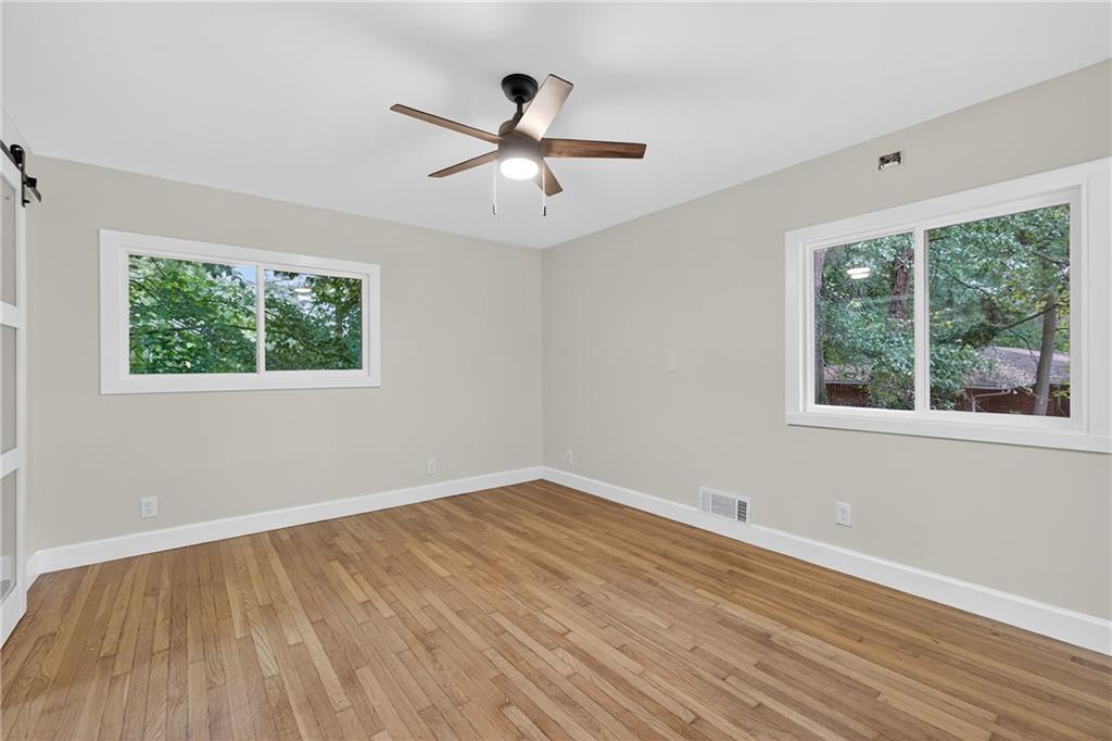 2296 Lyle Avenue Atlanta, GA 30337 - Photo 20 of 39