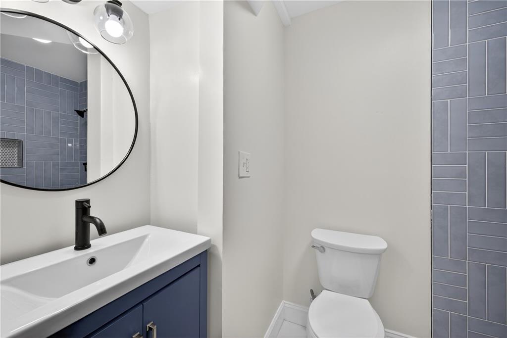 2296 Lyle Avenue Atlanta, GA 30337 - Photo 29 of 39