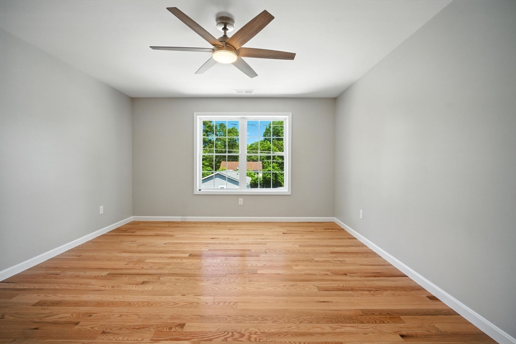 7 Jennings Street Springfield, MA 01119 - Photo 23 of 42