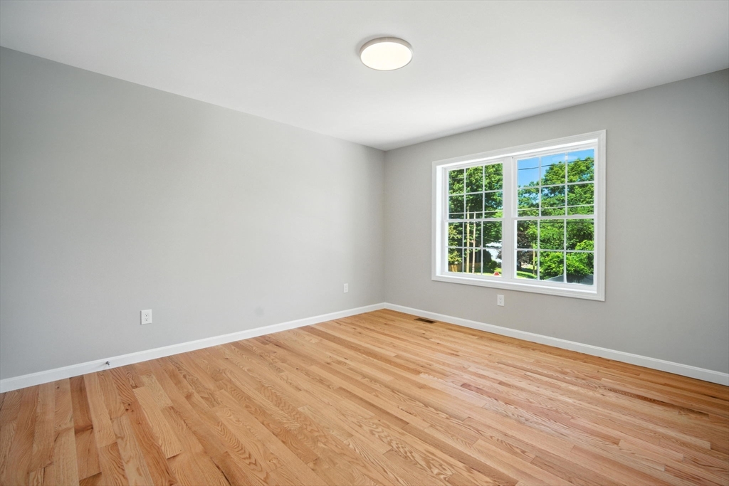 7 Jennings Street Springfield, MA 01119 - Photo 27 of 42