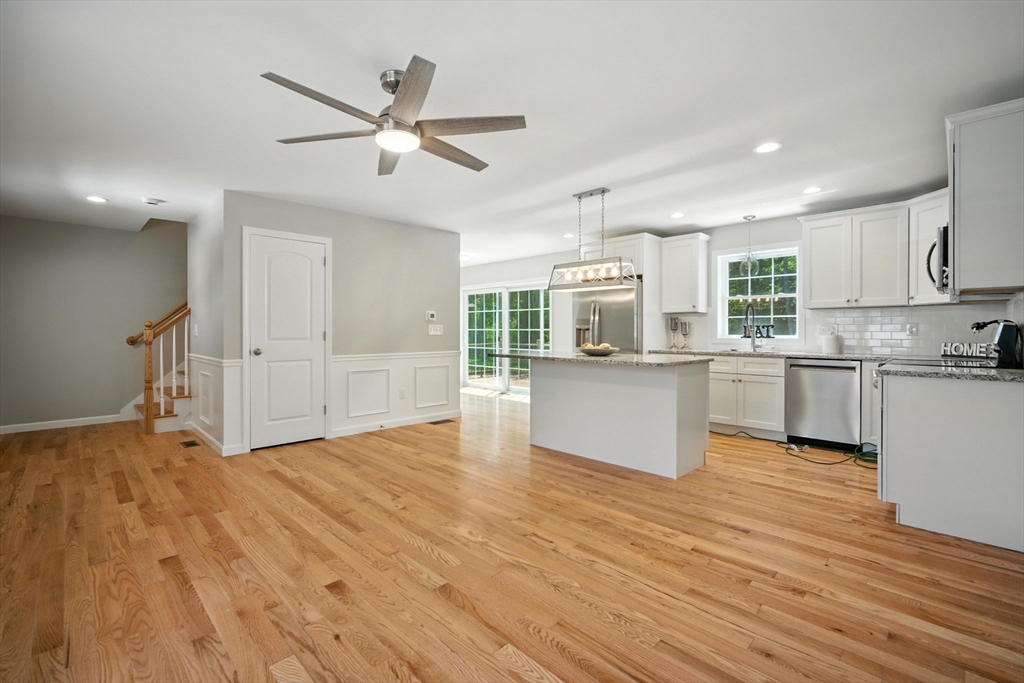 7 Jennings Street Springfield, MA 01119 - Photo 8 of 42