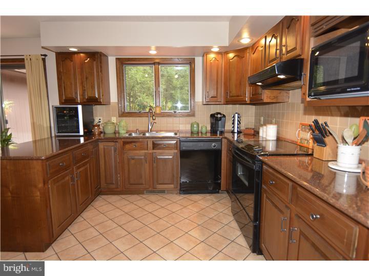 15 Harry Avenue Reading, PA 19607 - Photo 10 of 25