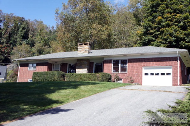 207 Hunting Road Boone, NC 28607 - Photo 1 of 27 Gallery Image 1