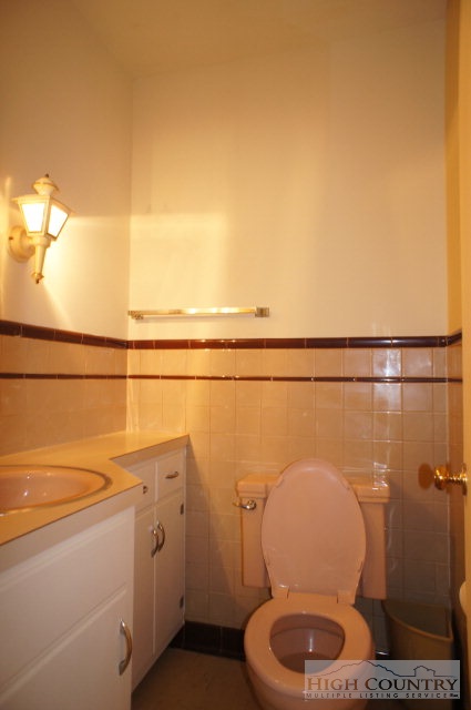 207 Hunting Road Boone, NC 28607 - Photo 14 of 27 Gallery Image 14
