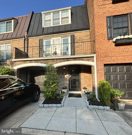 608 6th Place Southwest Washington, DC 20024 - Photo 1 of 65 Charming urban residence with elegance.