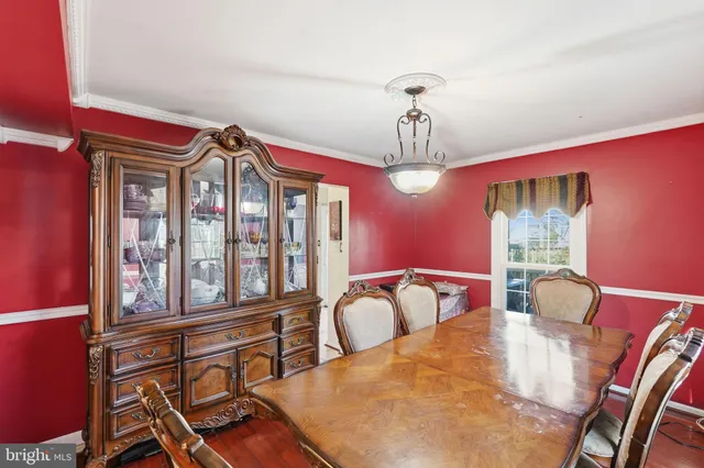 $595,000 | 5810 Apsley House Court, Alexandria, VA 22310