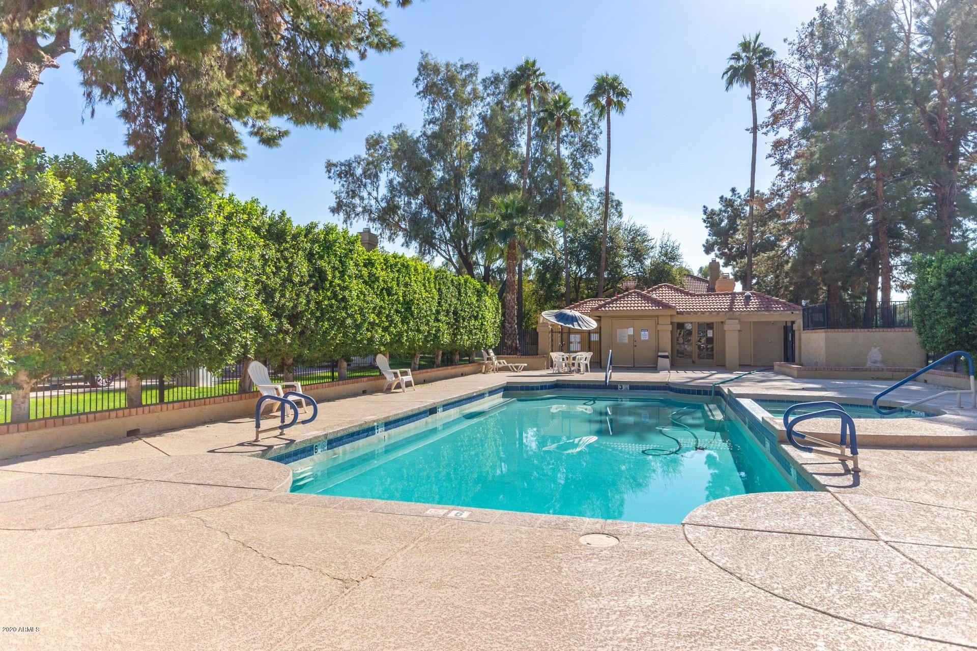1126 West Elliot Road, Unit 2043 Chandler, AZ 85224 - Photo 12 of 25 Pool and spa