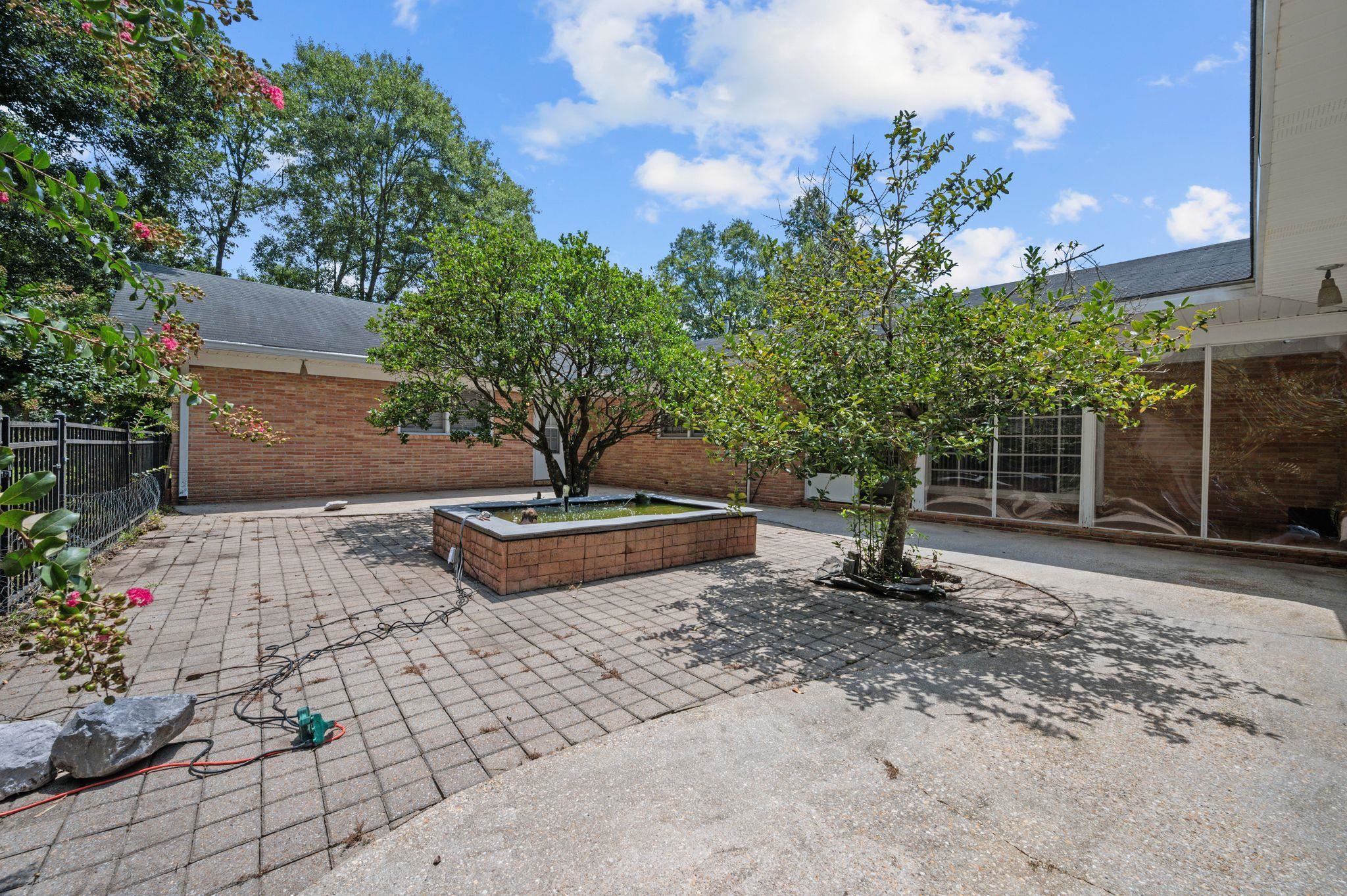 301 East 10th Street Bay Minette, AL 36507 - Photo 43 of 52 Patio