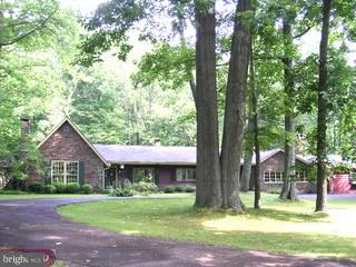 291 Windy Bush Road New Hope, PA 18938 - Photo 1 of 6 Gallery Image 1