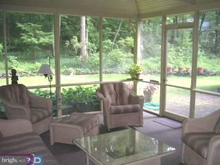291 Windy Bush Road New Hope, PA 18938 - Photo 3 of 6 Gallery Image 3