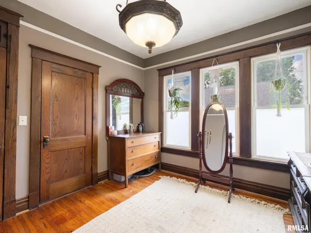 $242,500 | 405 Washington Street, Pekin, IL 61554