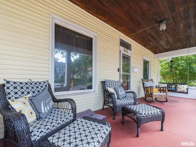 $242,500 | 405 Washington Street, Pekin, IL 61554