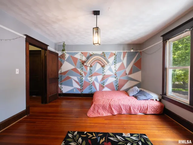 $242,500 | 405 Washington Street, Pekin, IL 61554