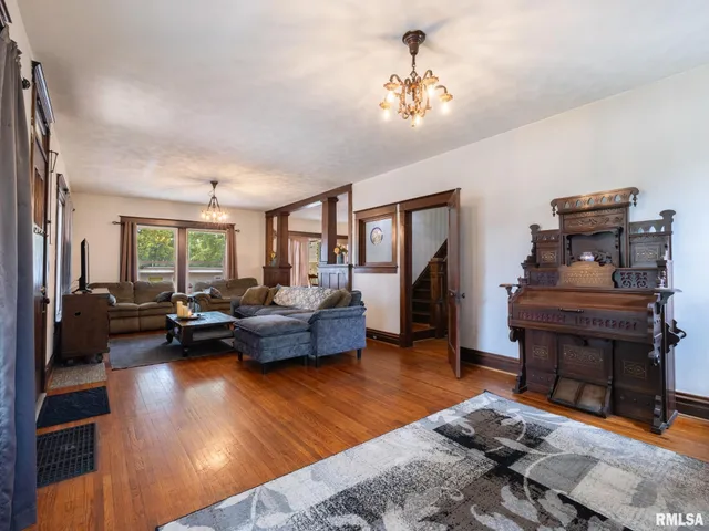 $242,500 | 405 Washington Street, Pekin, IL 61554