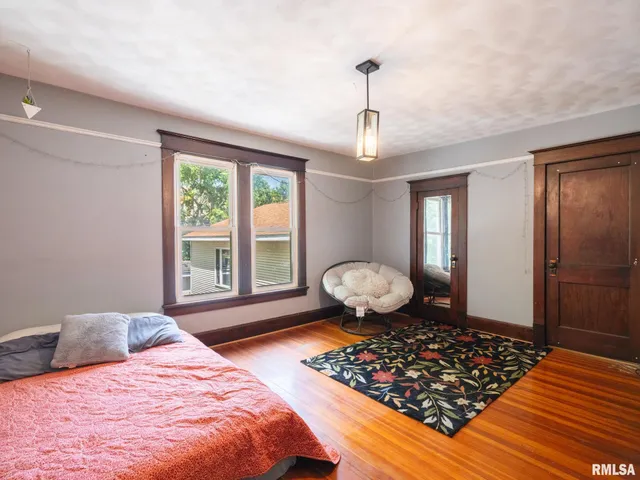 $242,500 | 405 Washington Street, Pekin, IL 61554