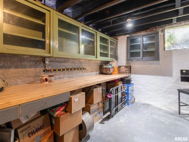 $242,500 | 405 Washington Street, Pekin, IL 61554