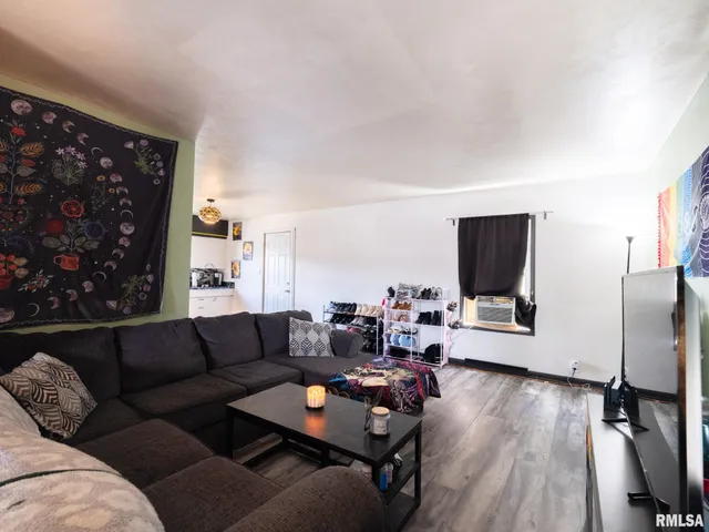 $242,500 | 405 Washington Street, Pekin, IL 61554